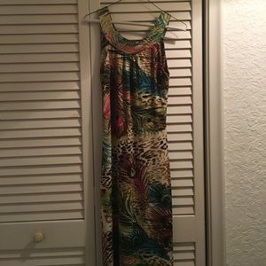 Colorful stretchy maxi dress size small